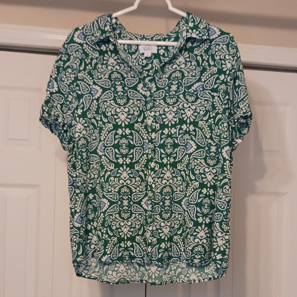 #294 3/$18 - Croft & Barrow Green/White Short Sleeve Button Down Top Size XL